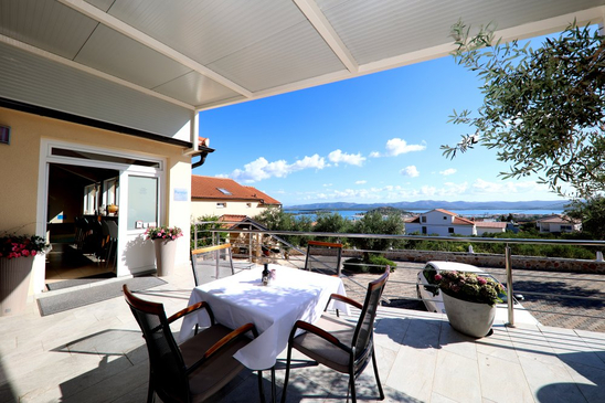 Slider image (9) Polyclinic Markov